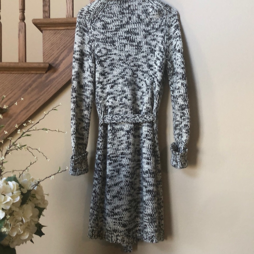 ANN TAYLOR LOFT EUC BLK&WH MARLED CHUNKY CARDIGAN - Picture 2 of 16
